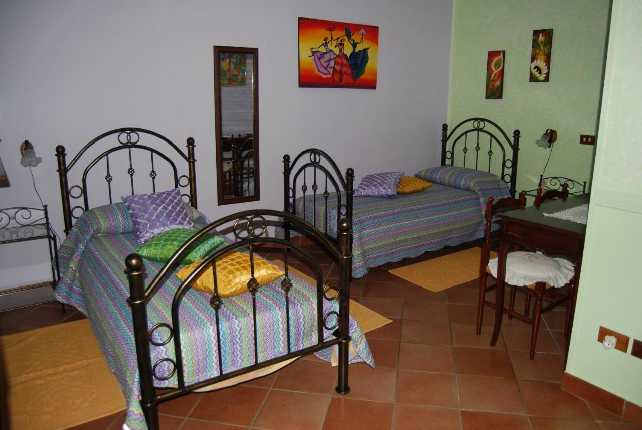 Sette Nani Bed and Breakfast Elmas Exteriör bild